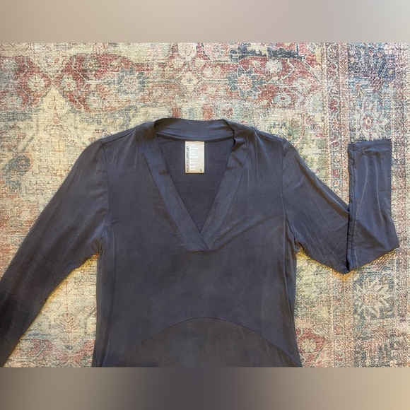 Anthropologie ‘Dolan Left Coast Toute V-Neck Dress’ - Picture 3 of 7